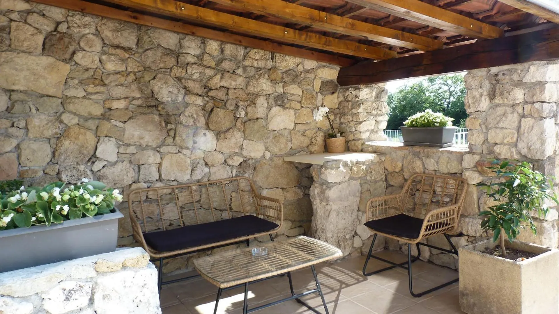 Villa Adhemar La Garde Adhemar