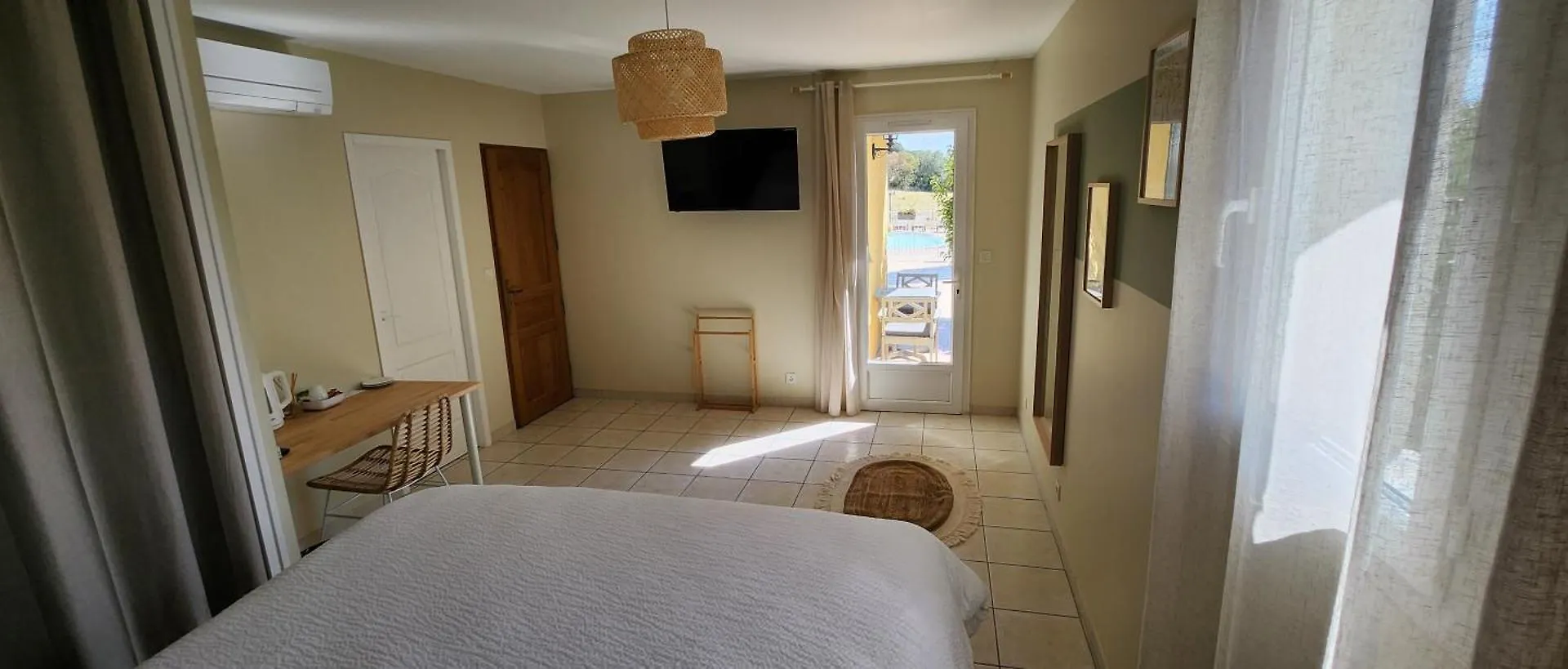 Villa Adhemar La Garde Adhemar