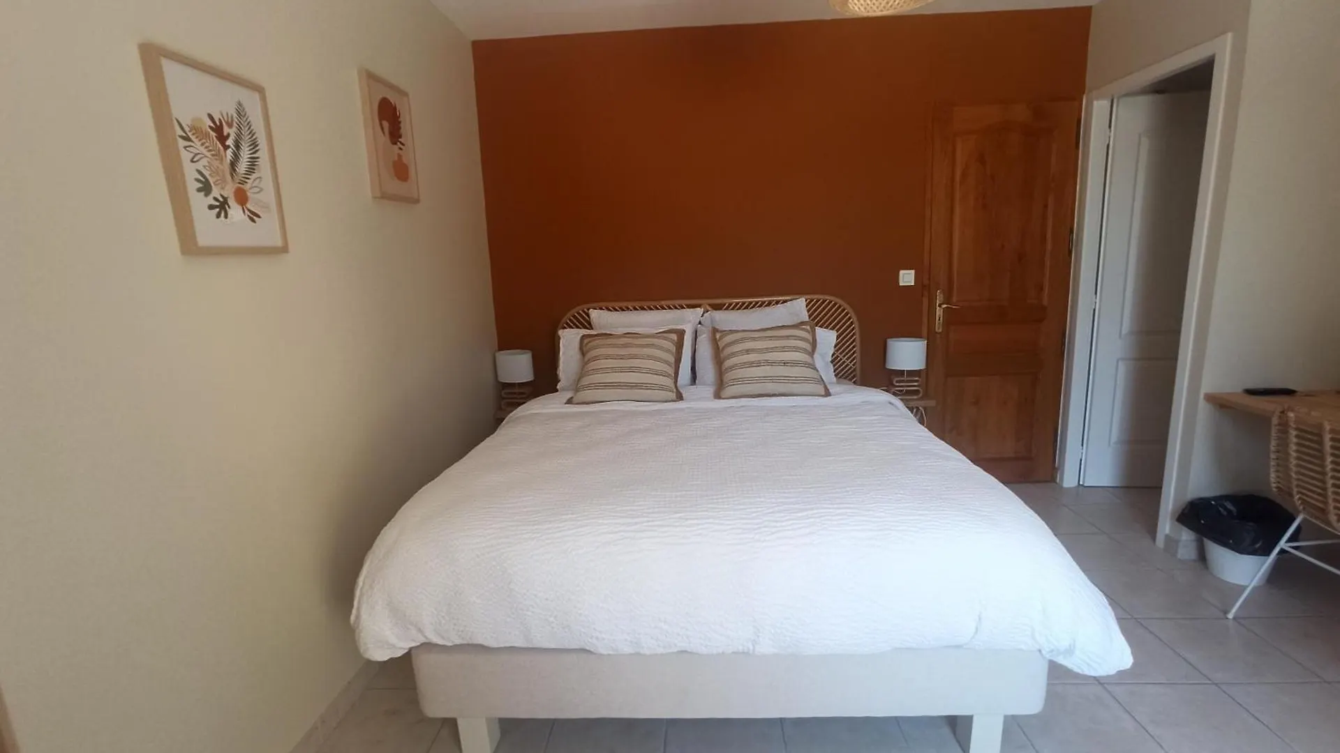Guest house Villa Adhemar La Garde Adhemar