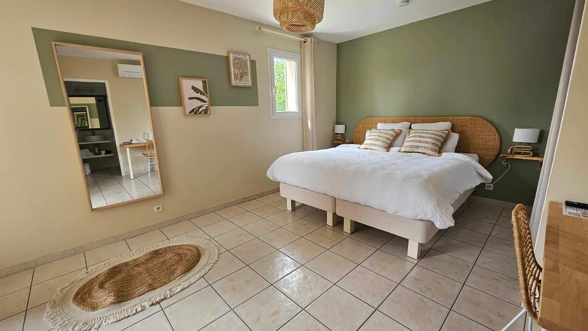 Villa Adhemar La Garde Adhemar