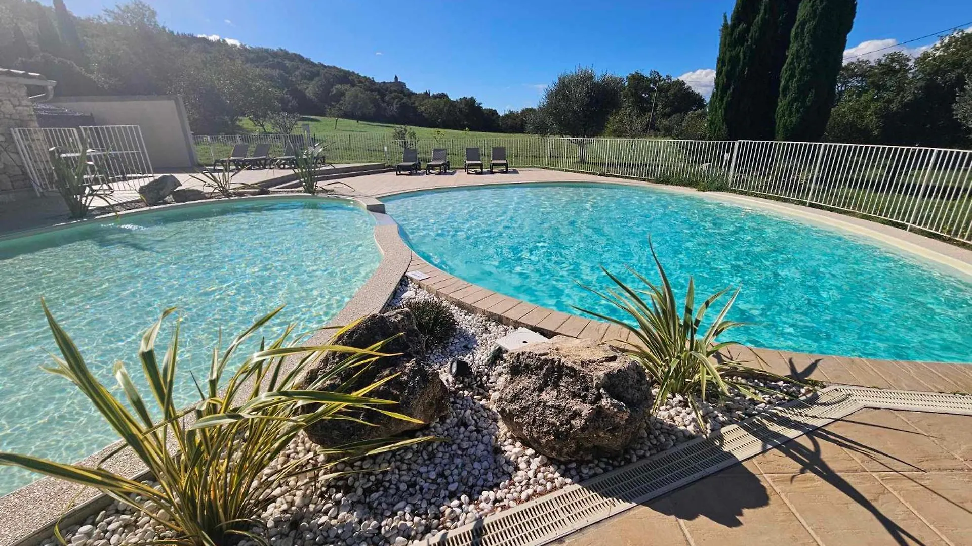 Villa Adhemar La Garde Adhemar
